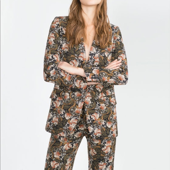 Jackets & Blazers - Zara blazer